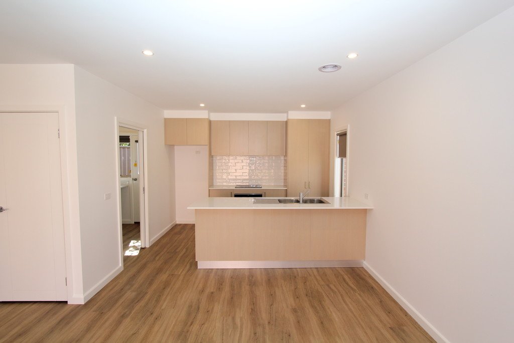 2/1124a Lydiard Street North BALLARAT CENTRAL 6