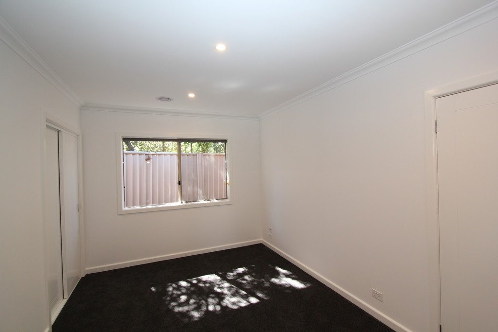 2/1124a Lydiard Street North BALLARAT CENTRAL 8