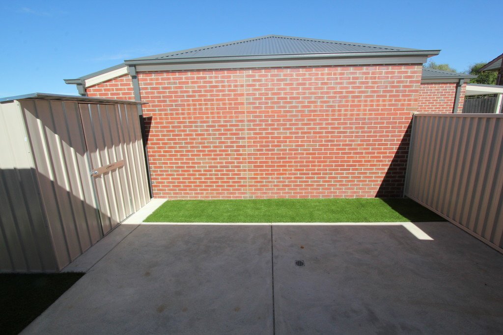 2/1124a Lydiard Street North BALLARAT CENTRAL 16