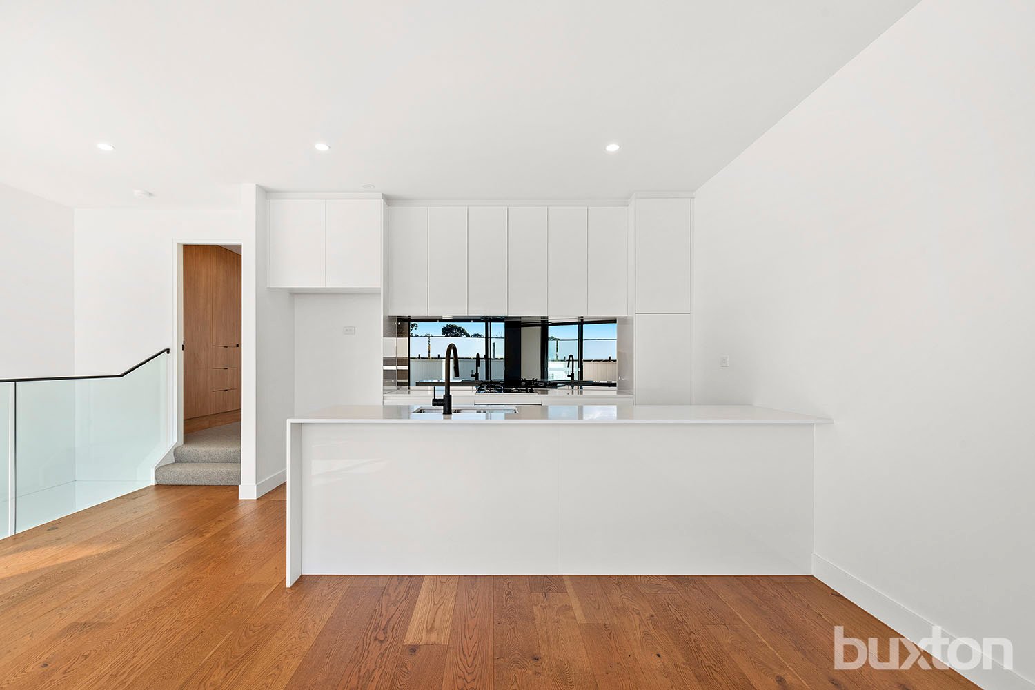 Gallery: 2/1127 Nepean Highway