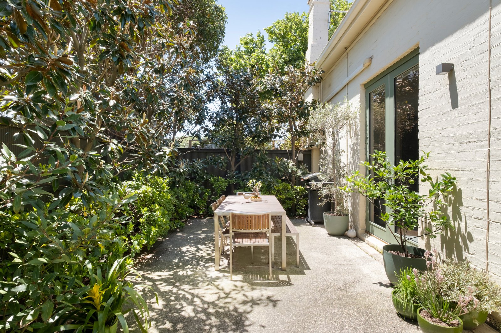 Gallery: 2/113 Brighton Road