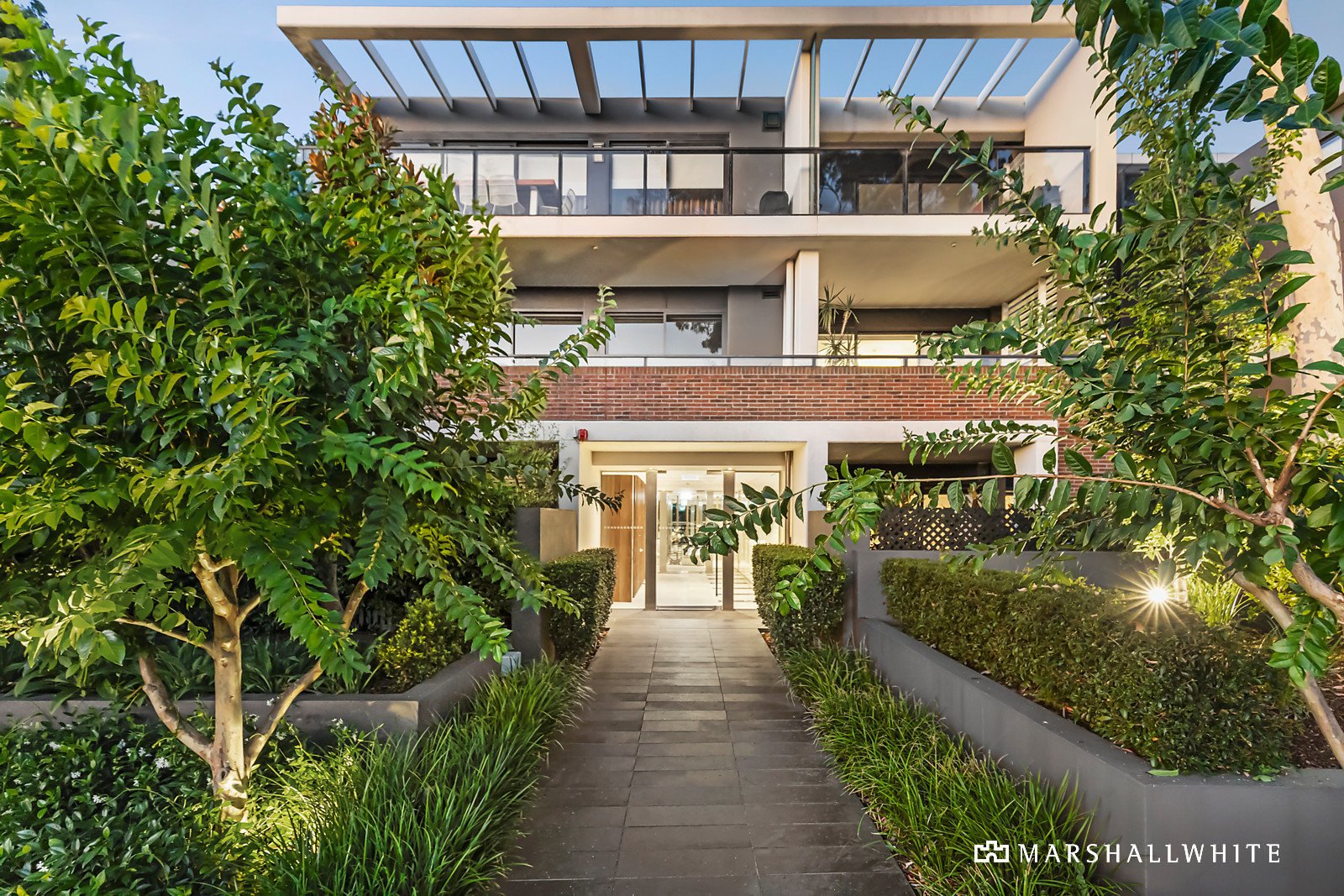 211/33 Wattle Road, Hawthorn, VIC