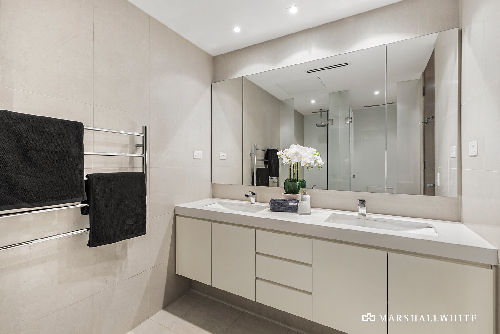 211/33 Wattle Road, Hawthorn, VIC