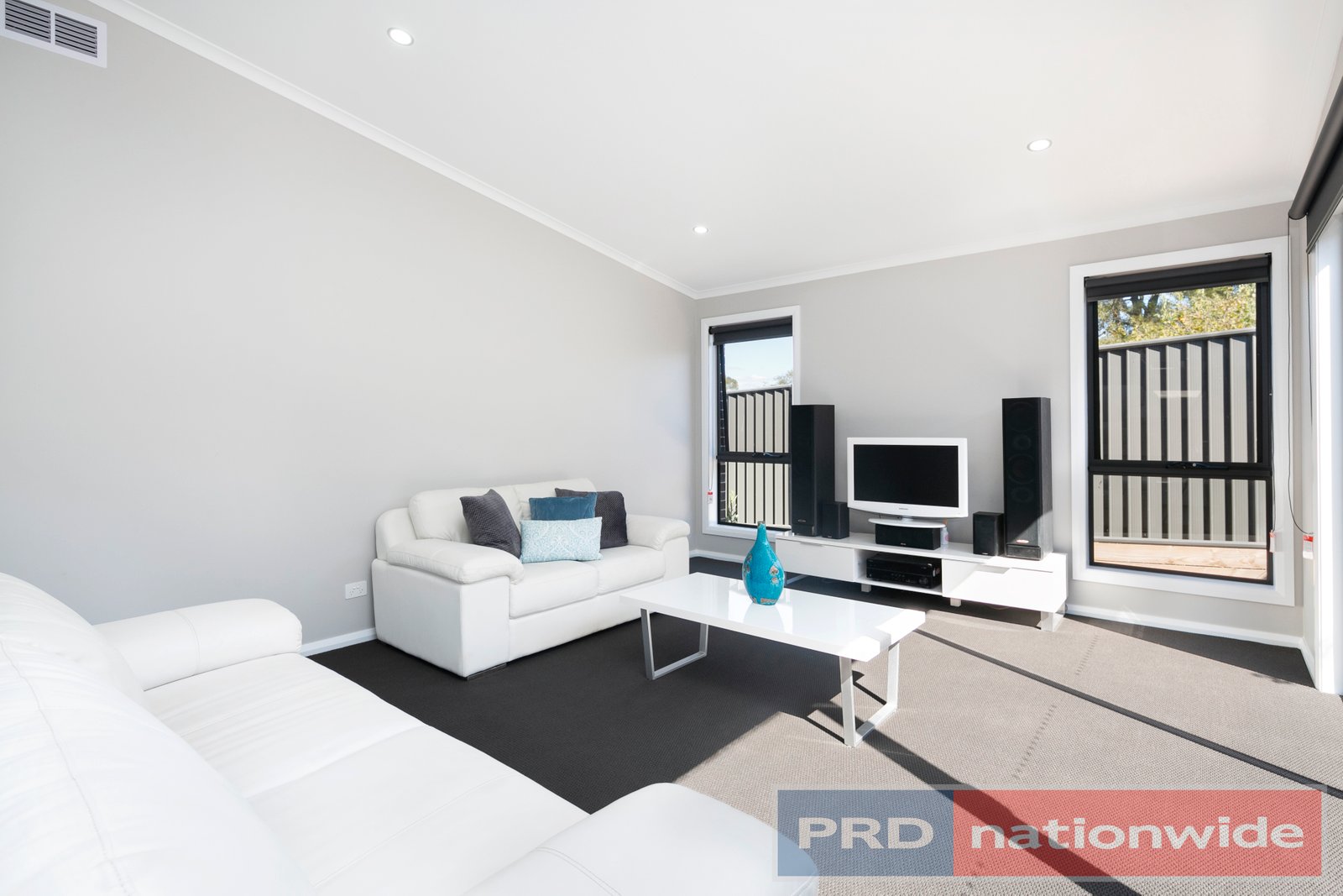 2/1133A Geelong Road MOUNT CLEAR 2