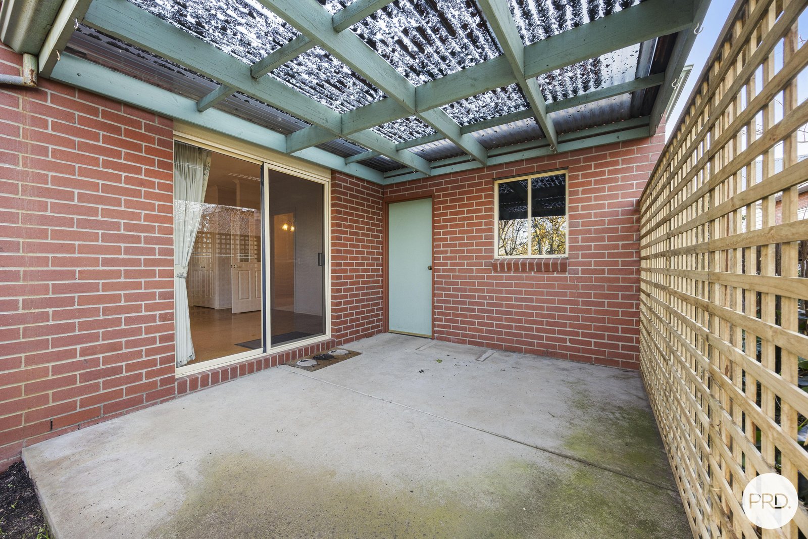 2/114 Burnbank Street LAKE WENDOUREE 13