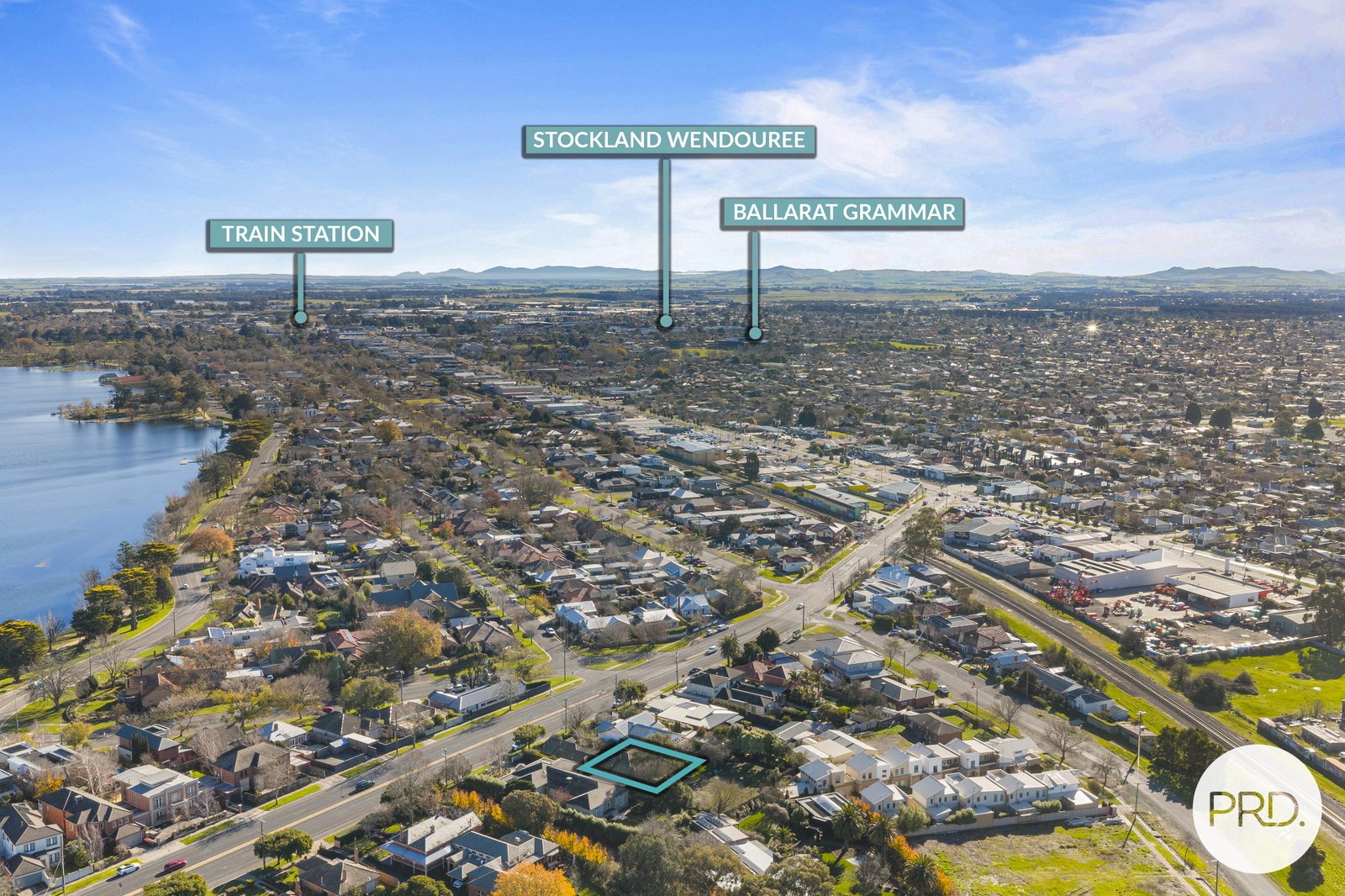 2/114 Burnbank Street LAKE WENDOUREE 19