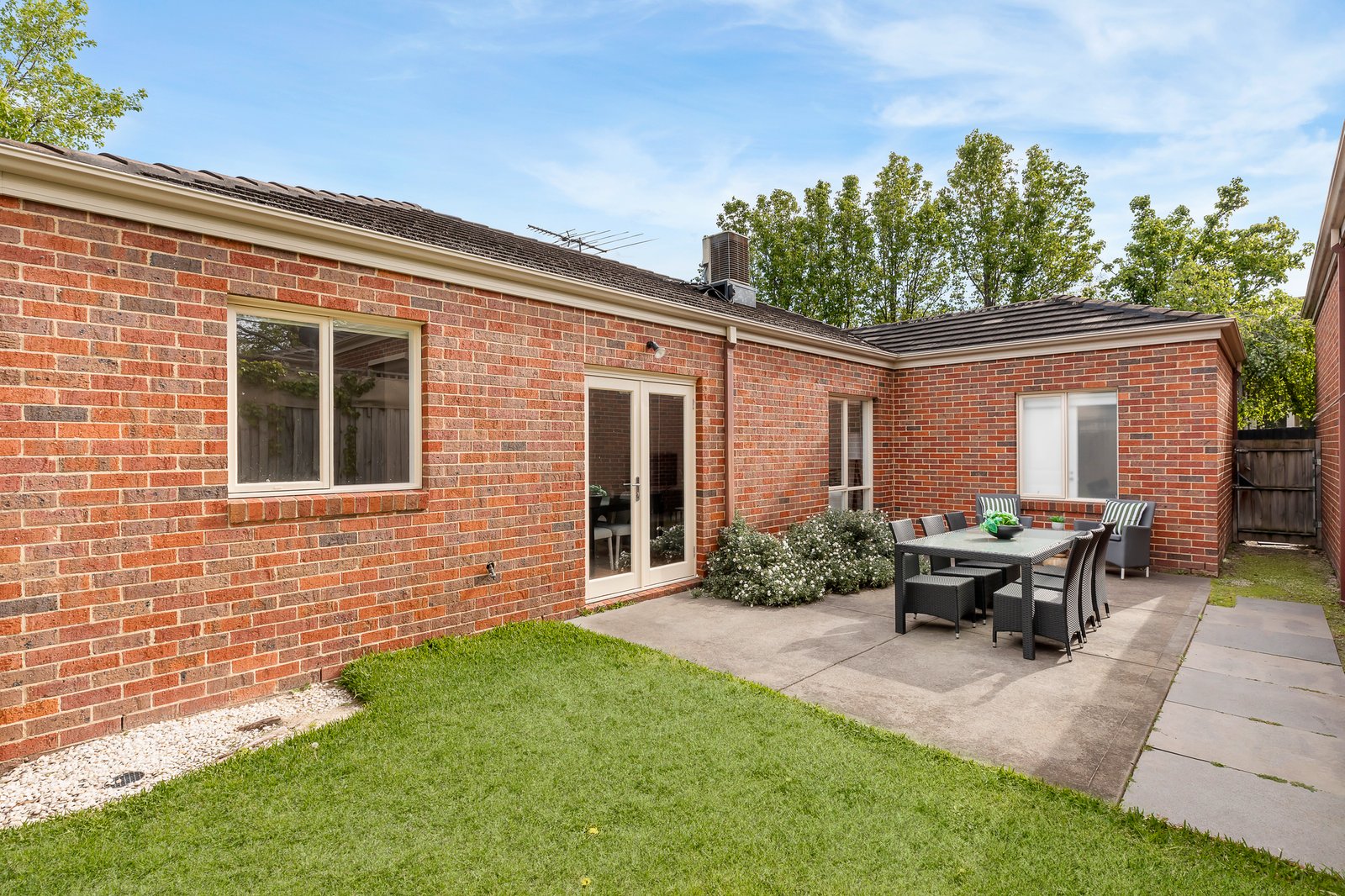 2/114 Guildford Road, Surrey Hills, 3127