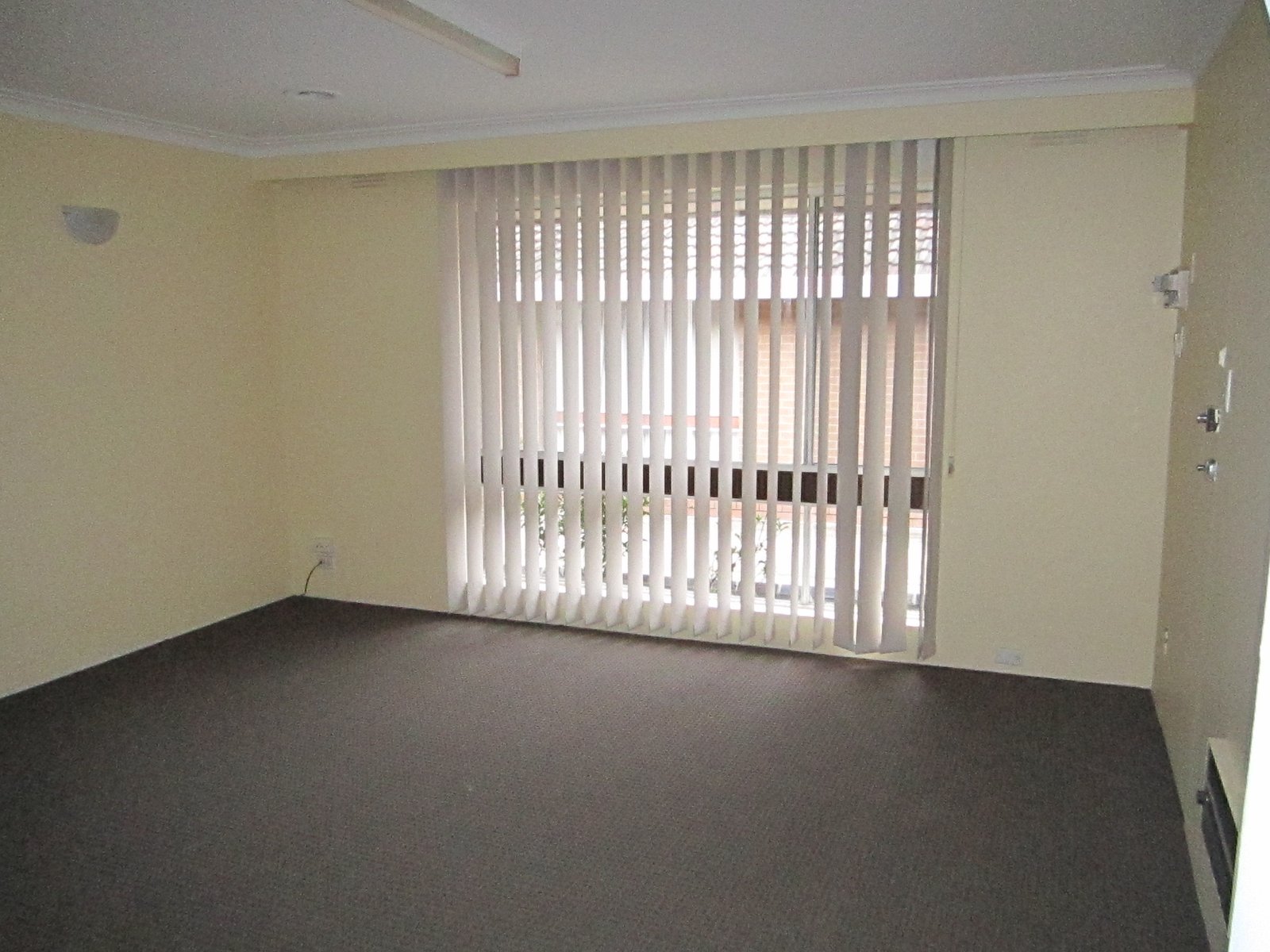 Gallery: 2/114 Tucker Road