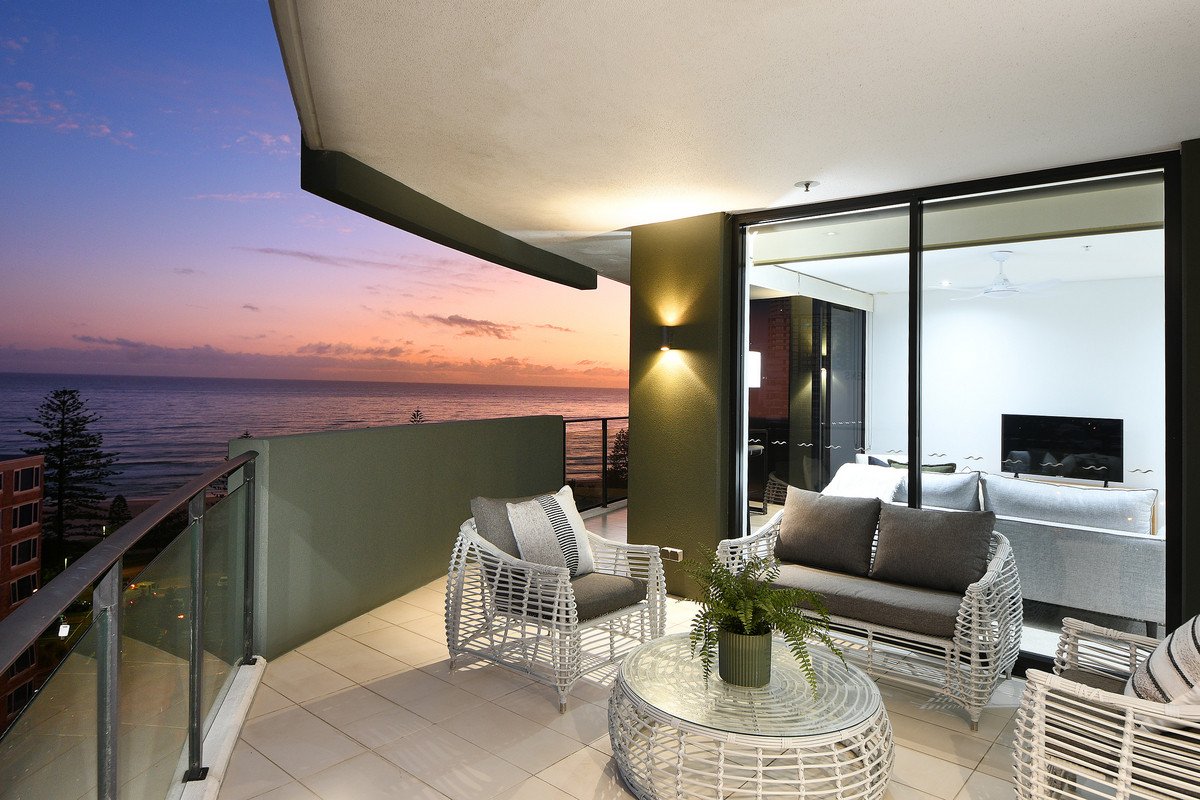 2114/2-14 The Esplanade Burleigh Heads 18