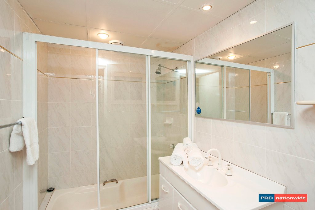 21/142 The Esplanade SURFERS PARADISE 8