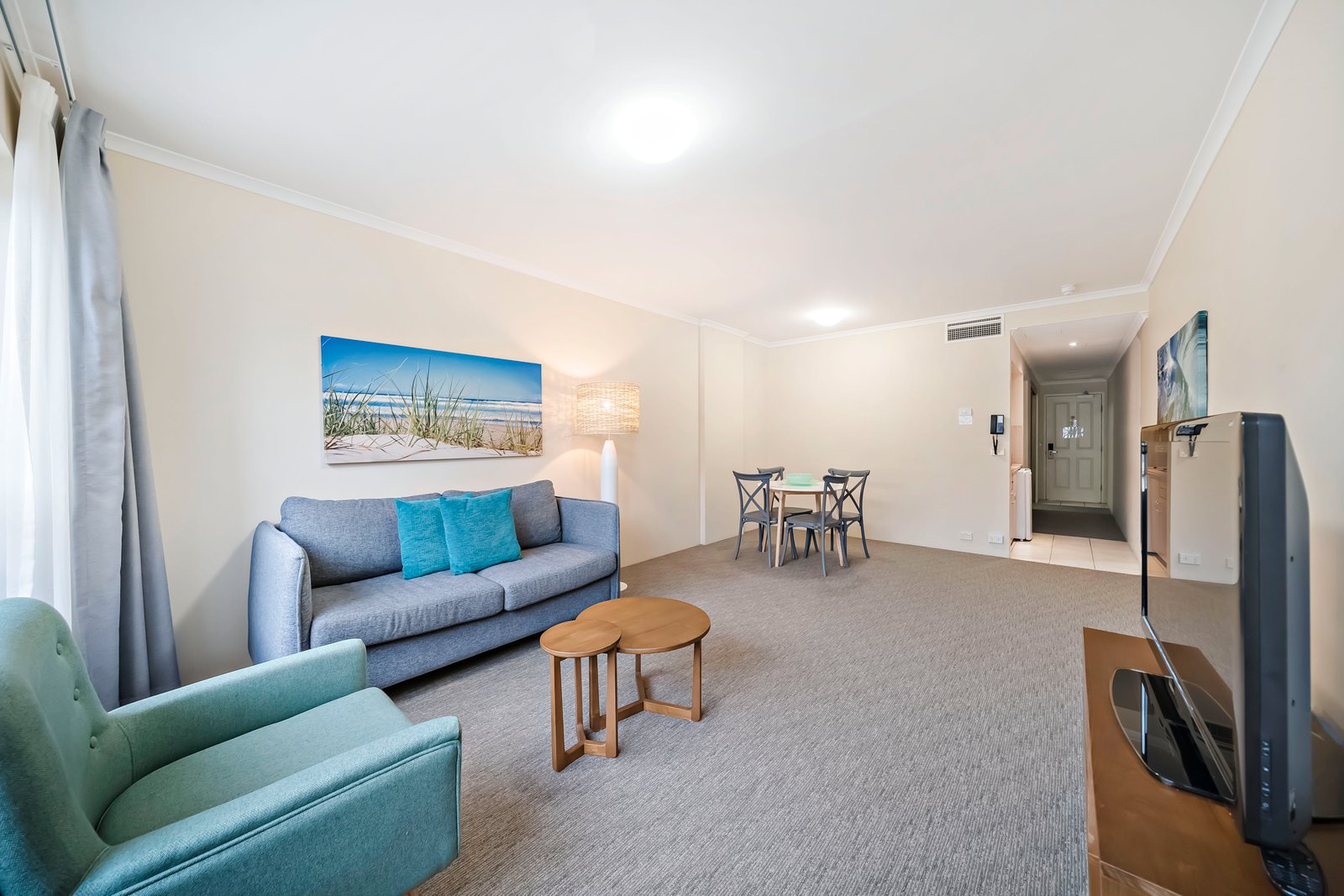 211/43 Shoal Bay Road SHOAL BAY 2