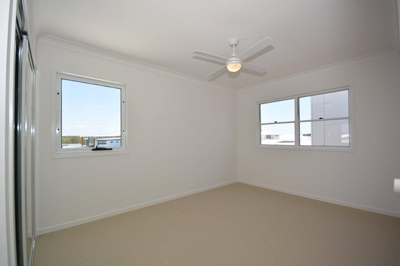 21/15 Dianella Drive CASUARINA 8