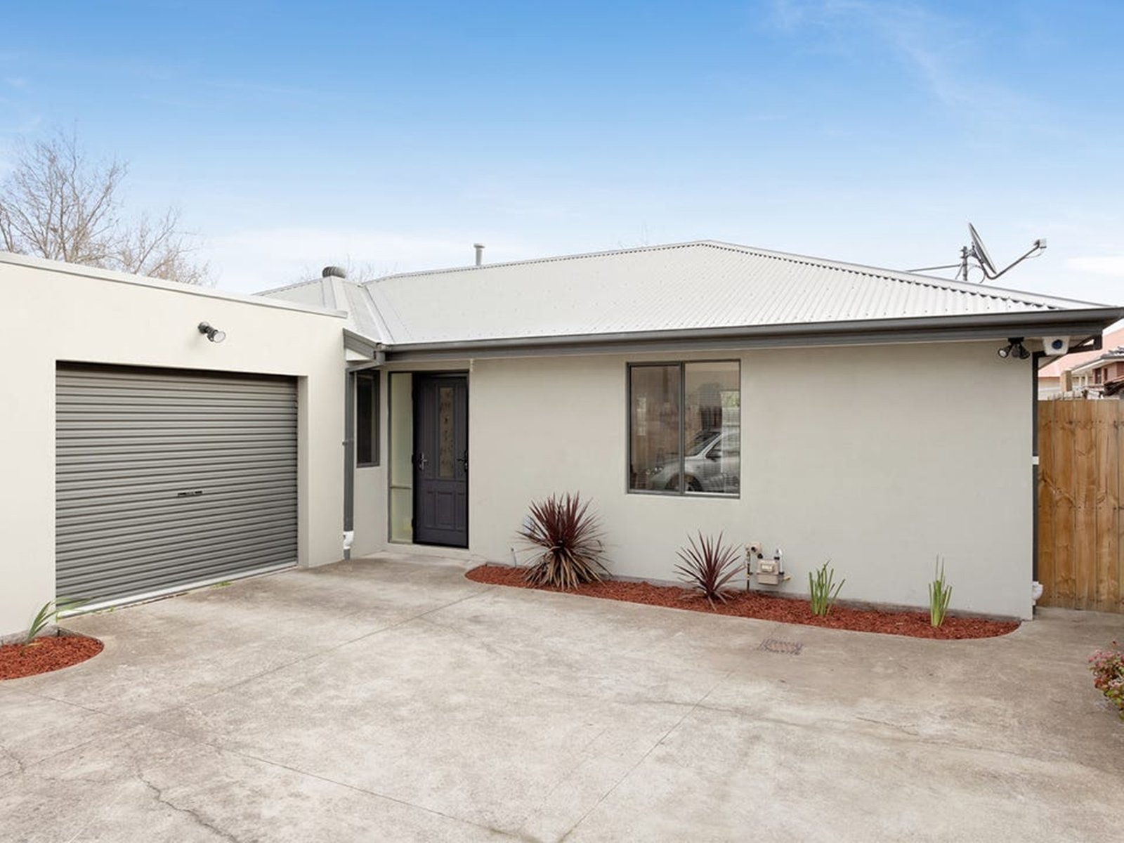 Gallery: 2/115 Grange Road