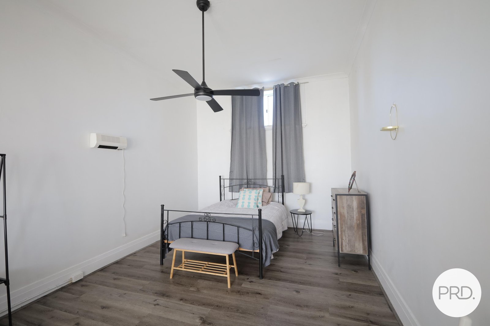 2/115 Peisley Street ORANGE 3