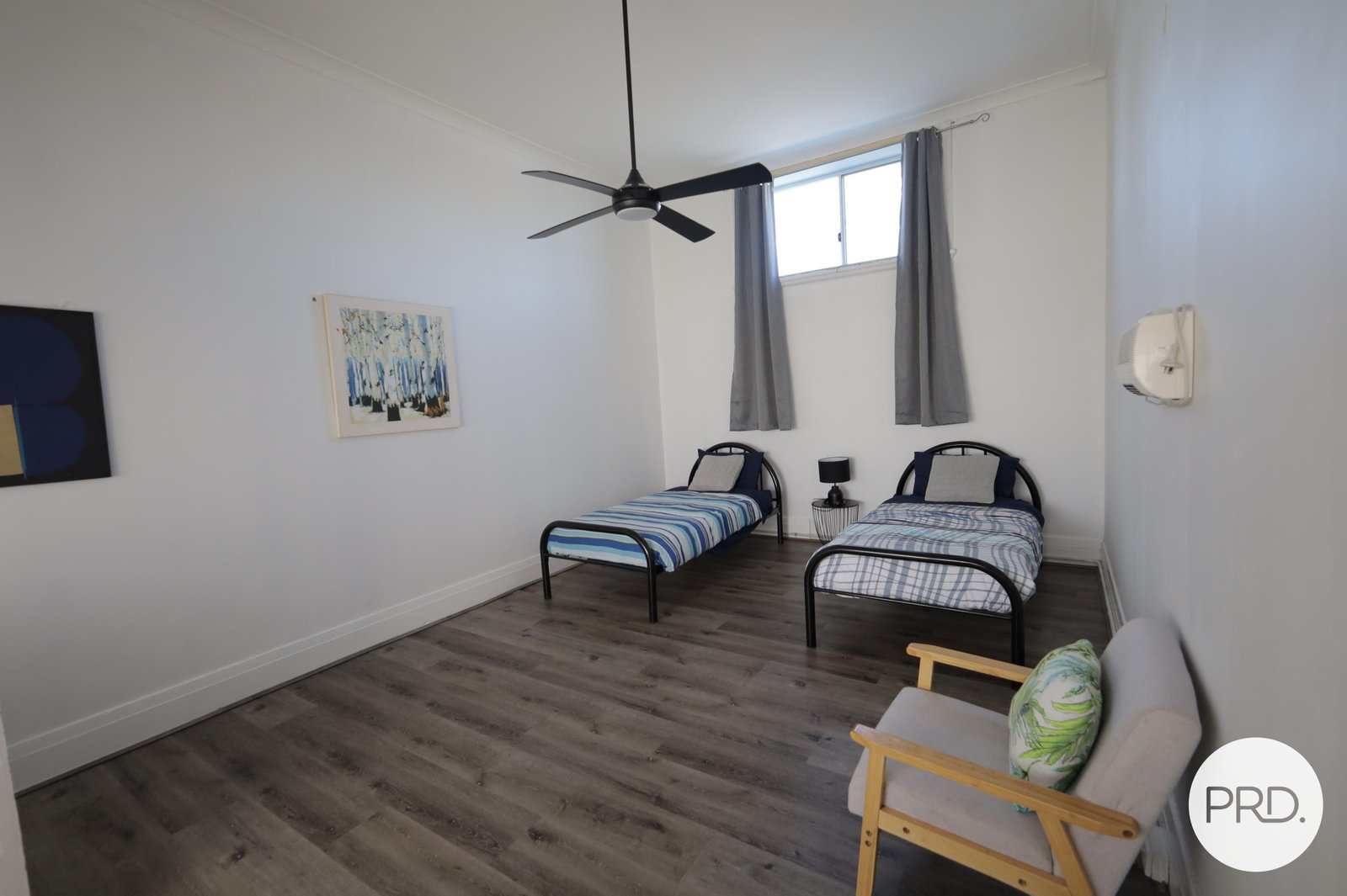 2/115 Peisley Street ORANGE 4