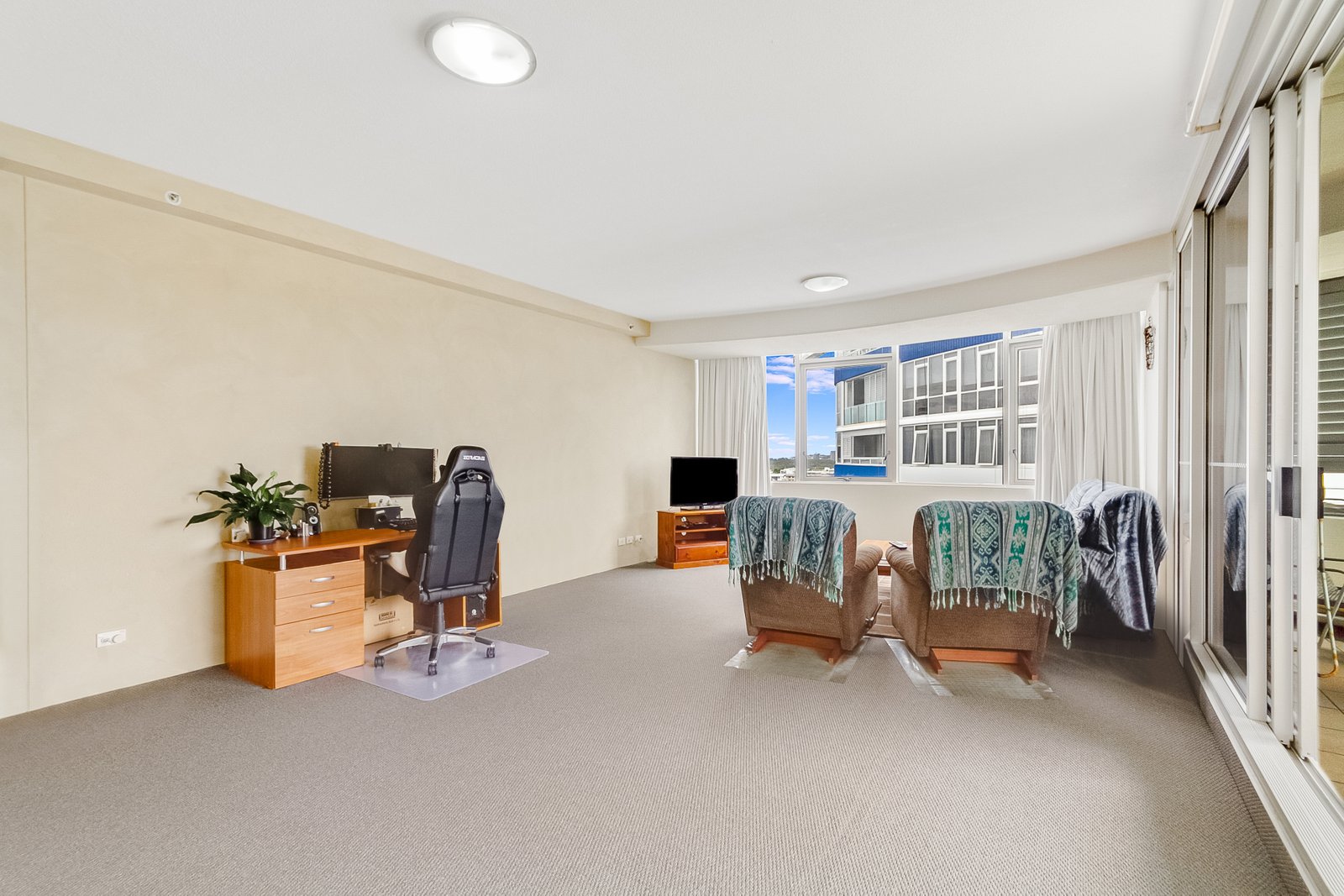 2115/14-22 Stuart Street TWEED HEADS 3