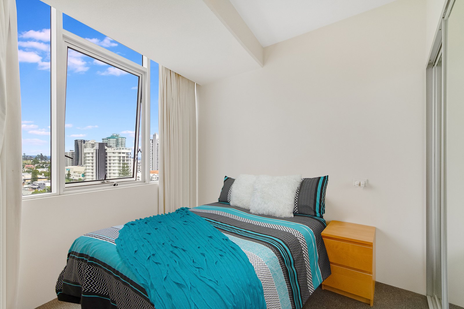 2115/14-22 Stuart Street TWEED HEADS 6