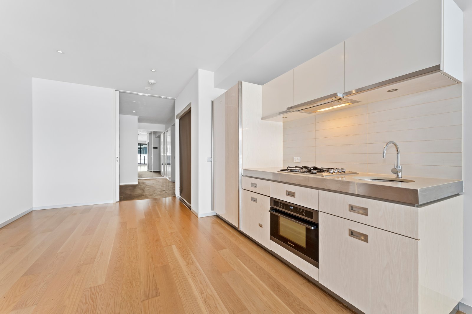 Gallery: 211/539 St Kilda Road