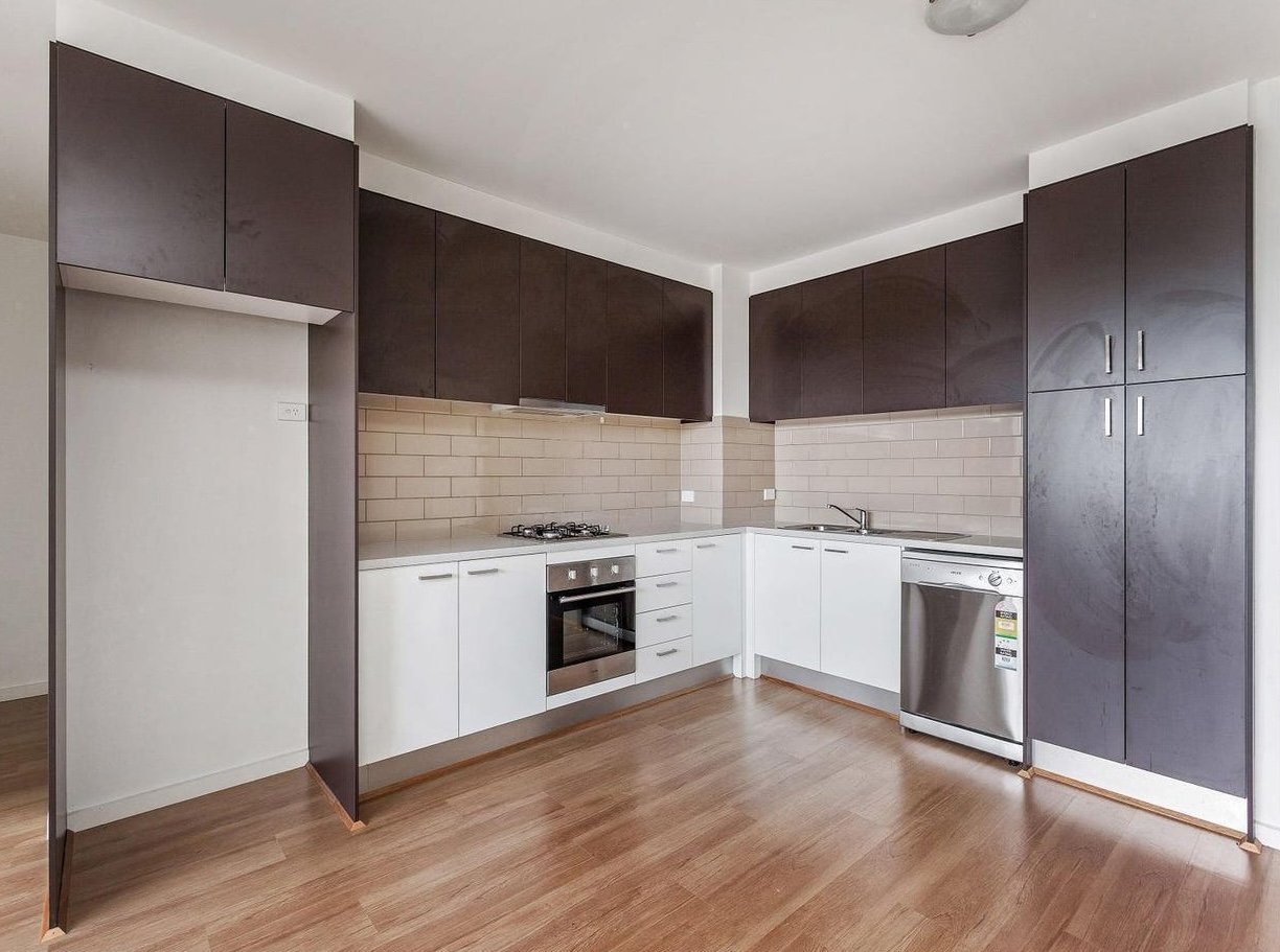 Gallery: 21/155 Gordon Street