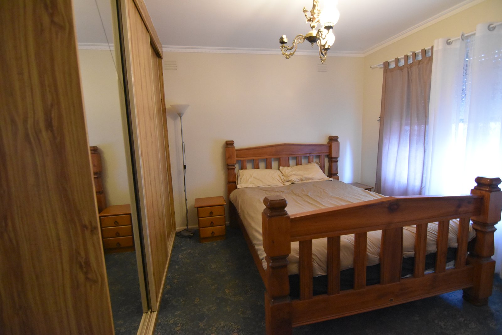 Gallery: 2/116 Anakie Road
