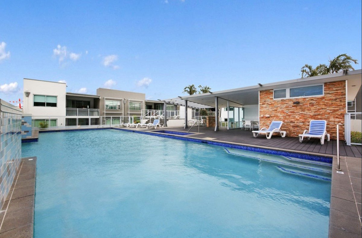 2116/10 Fifth Avenue Palm Beach 7