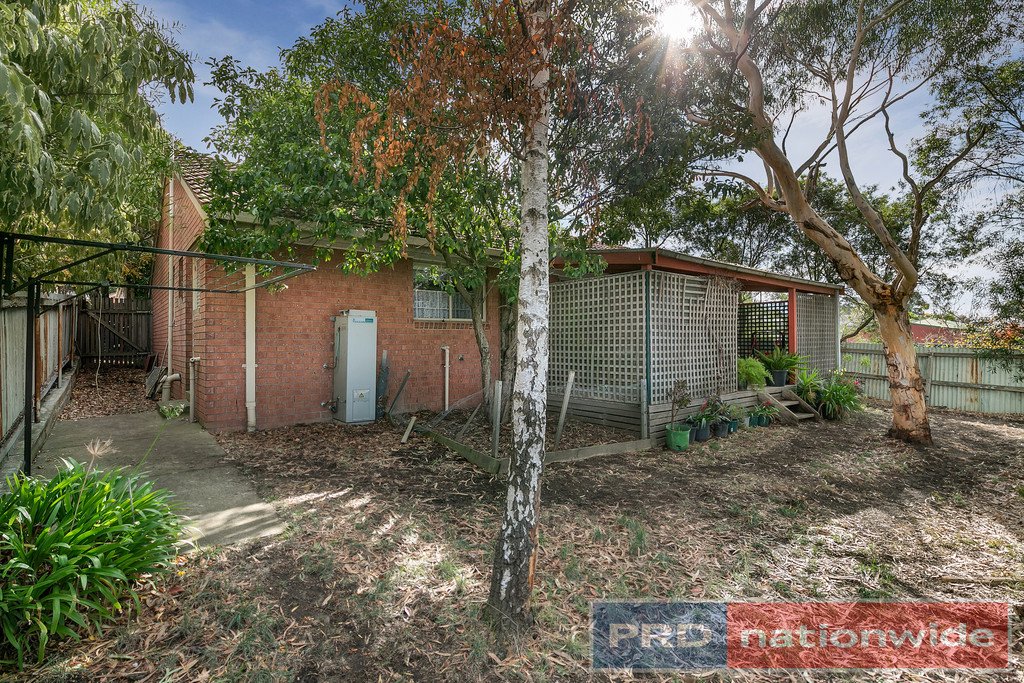 2/1167 Geelong Road MOUNT CLEAR 8