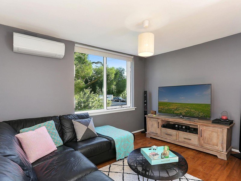 Gallery: 2/117 Alma Road