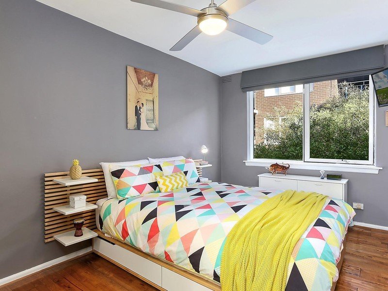 Gallery: 2/117 Alma Road