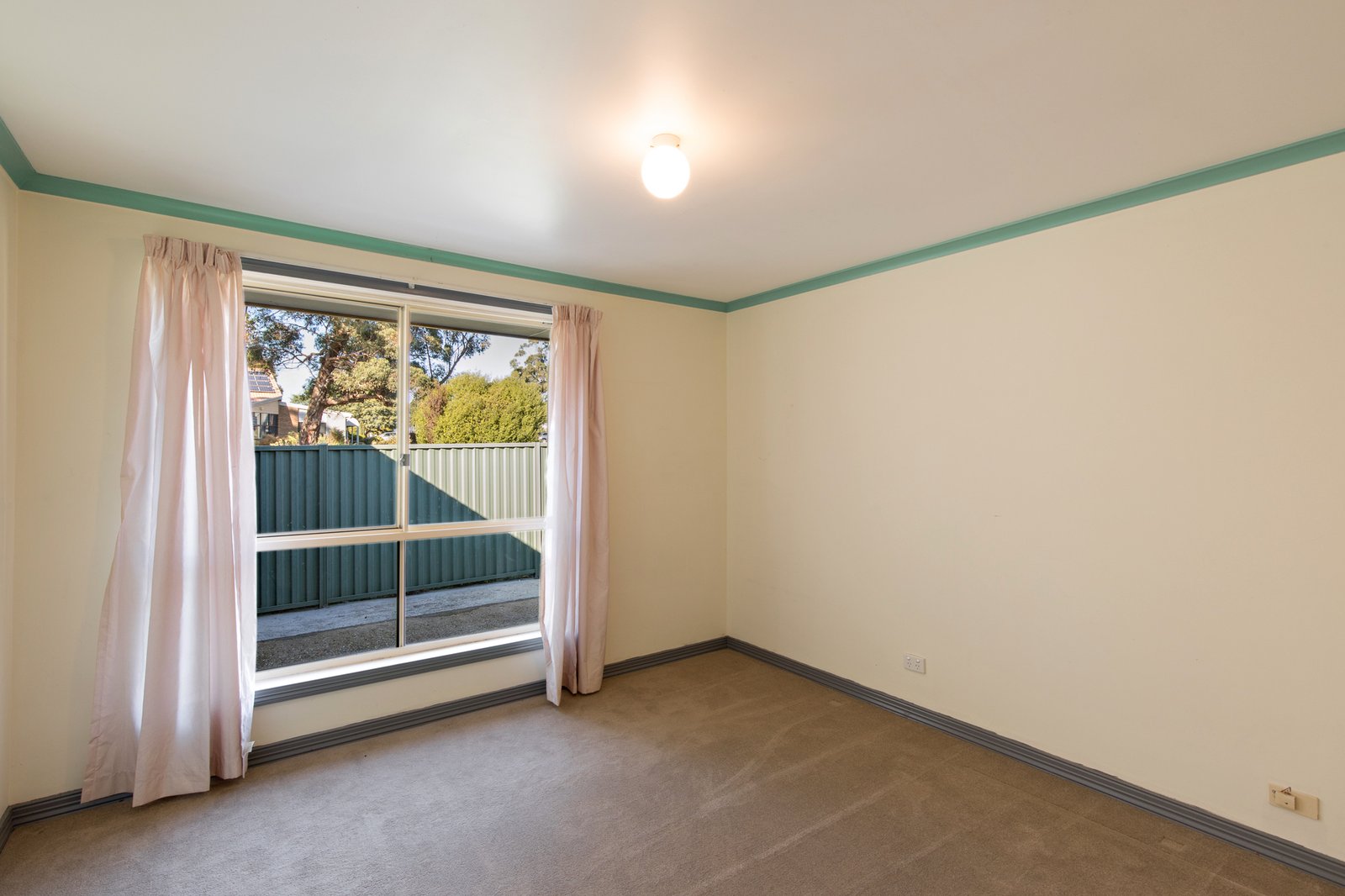 Gallery: 2/1173 Geelong Road