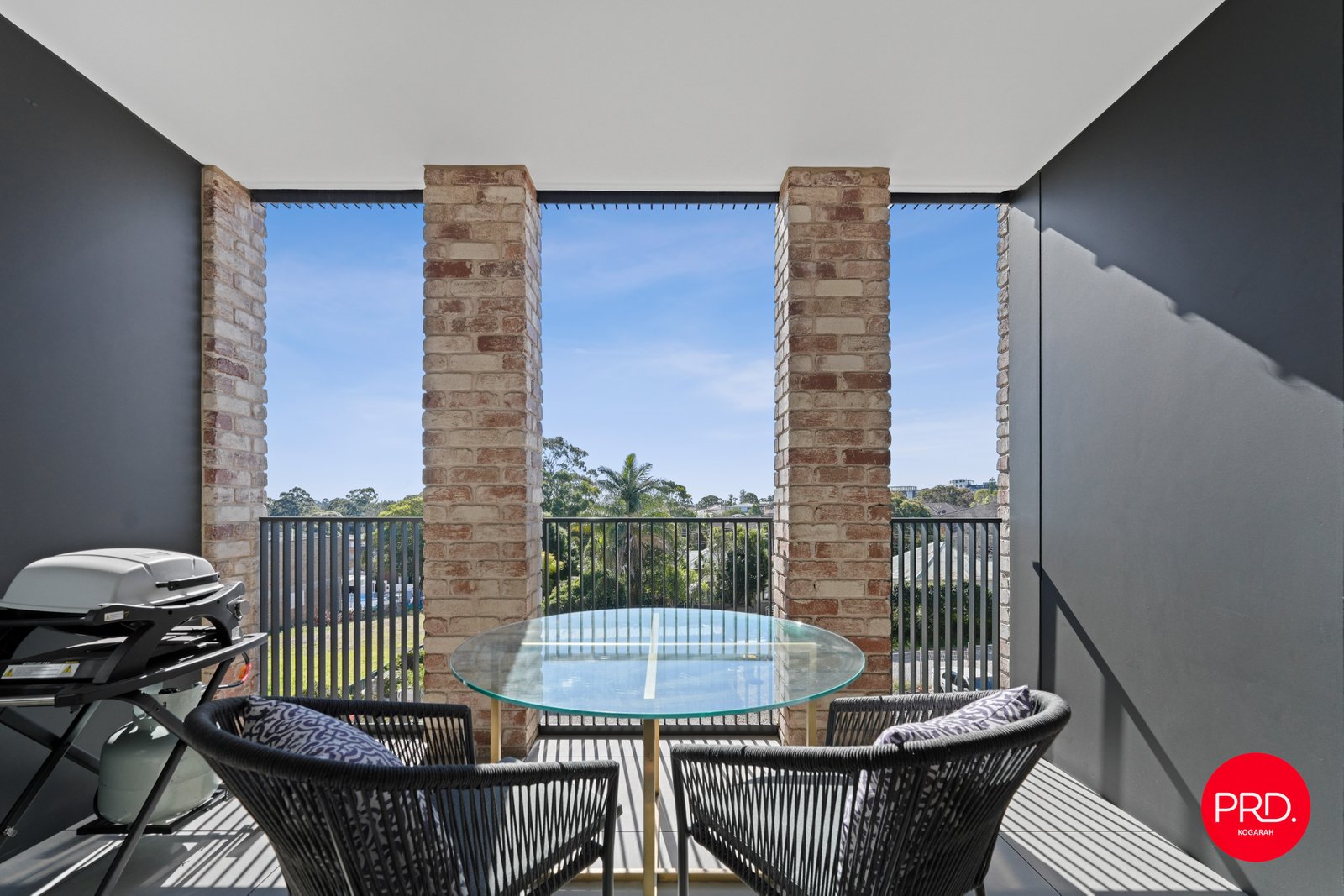 211/8B Stoney Creek Road BEXLEY 9
