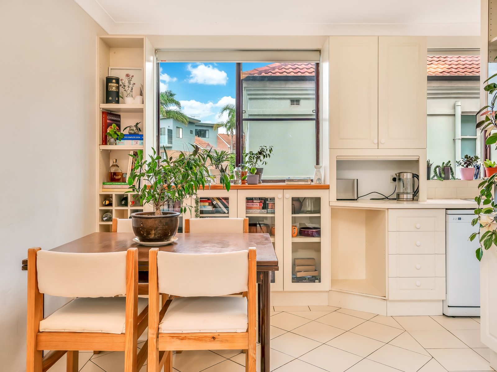 2/119 Duncan Street MAROUBRA 3