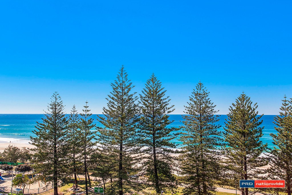 21/194-198 The Esplanade 'Koolamara'  BURLEIGH HEADS 13