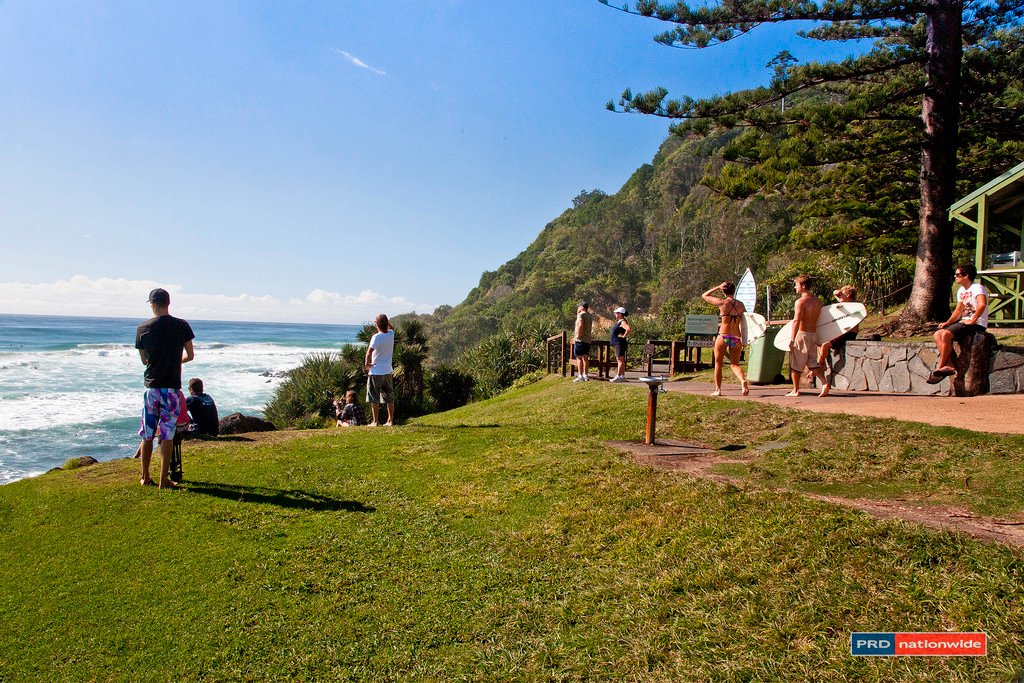 21/194-198 The Esplanade 'Koolamara'  BURLEIGH HEADS 18
