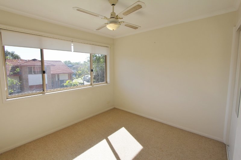 21/1a Alison Road CARRARA 8