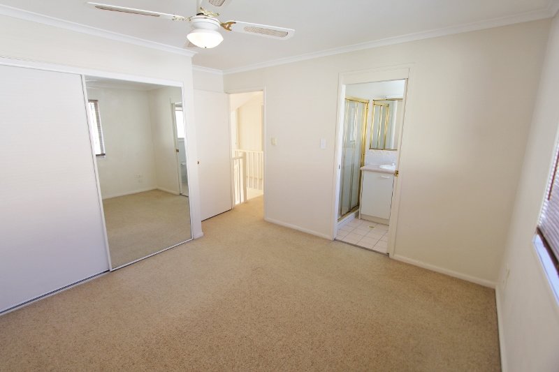 21/1a Alison Road CARRARA 6