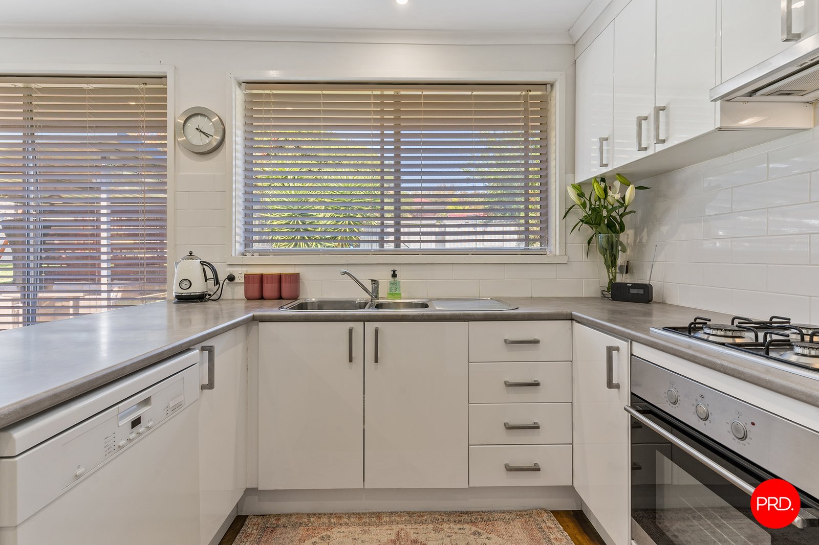 211B Allingham Street KANGAROO FLAT 7