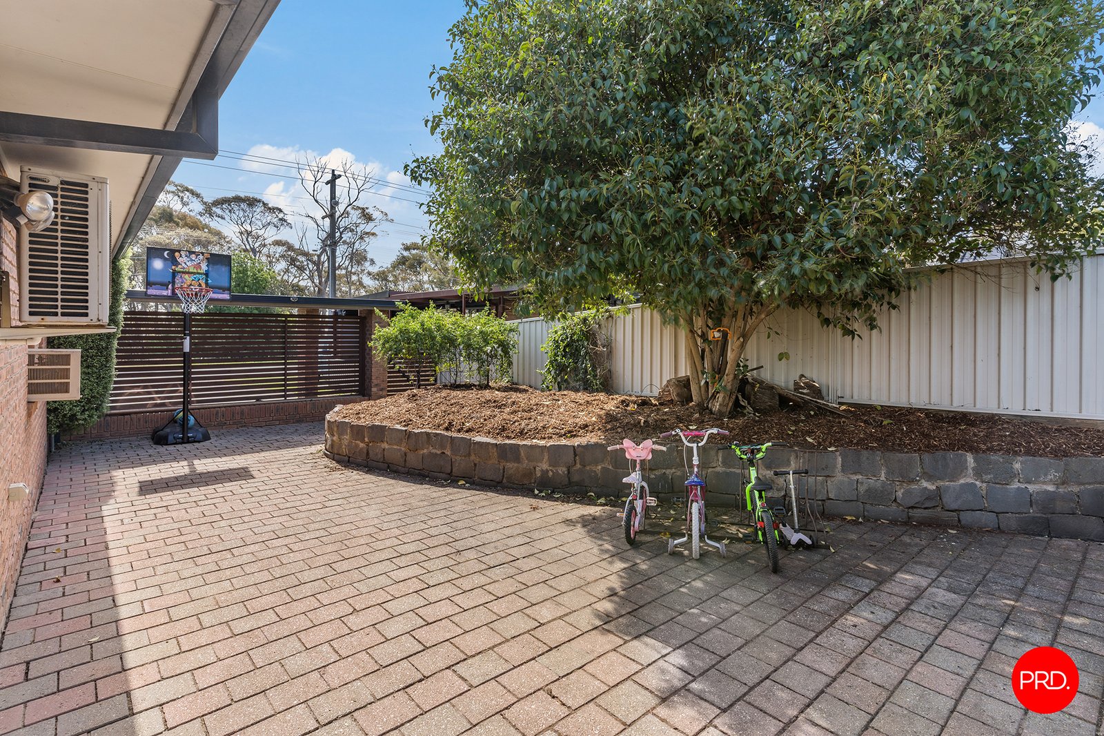 211B Allingham Street KANGAROO FLAT 17