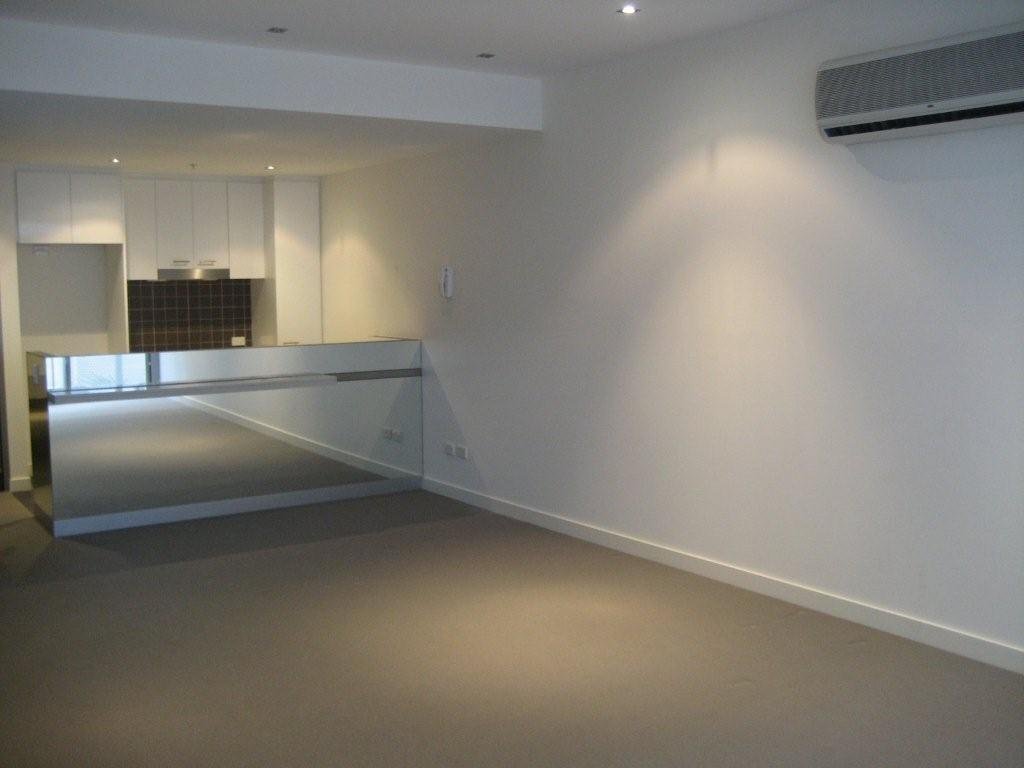 Gallery: 2.11F/91-93 Dow Street