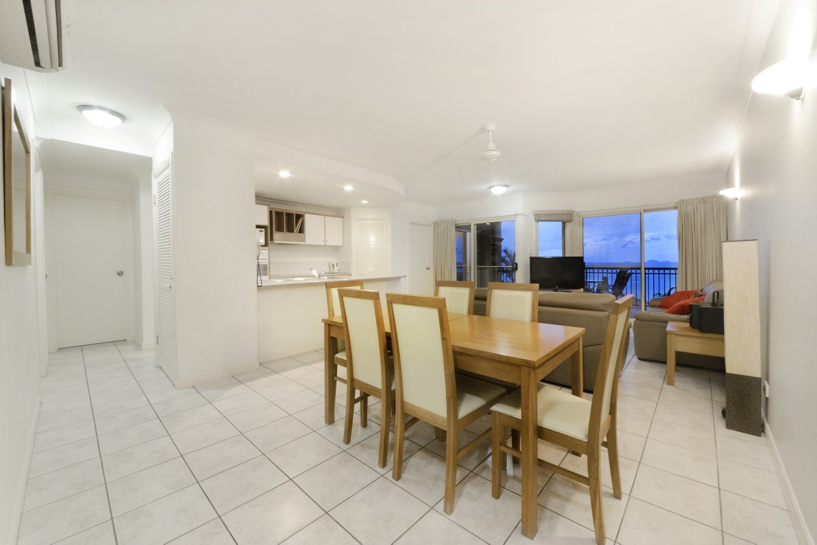 2/12-14 Golden Orchid Drive AIRLIE BEACH 4
