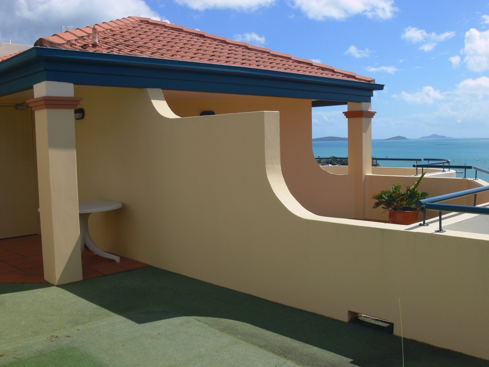 2/12-14 Golden Orchid Drive AIRLIE BEACH 15