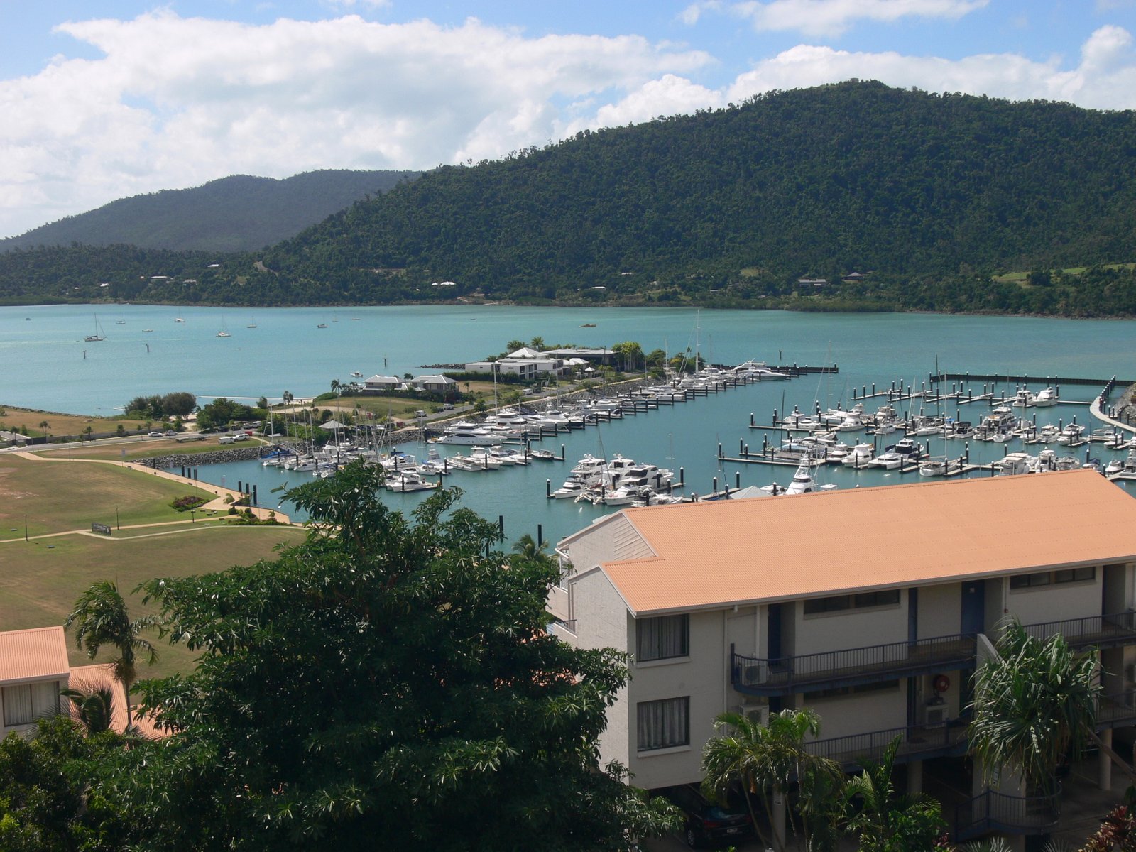 2/12-14 Golden Orchid Drive AIRLIE BEACH 17