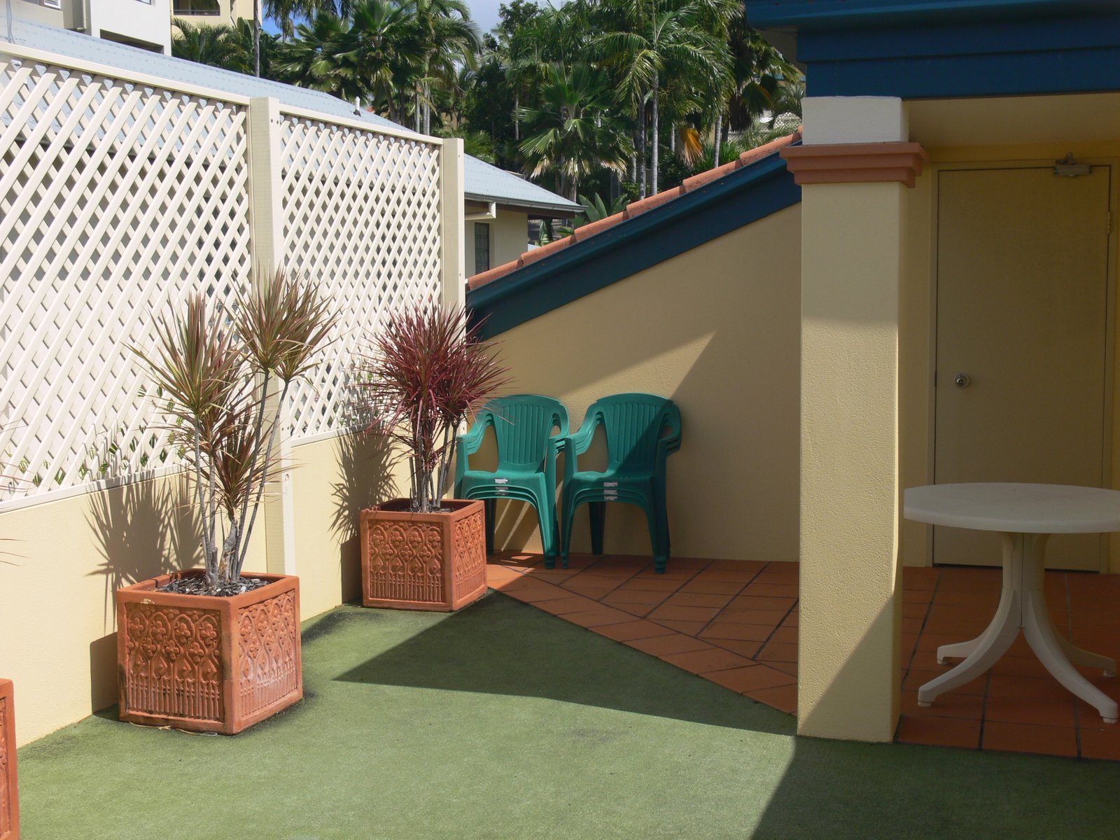 2/12-14 Golden Orchid Drive AIRLIE BEACH 19