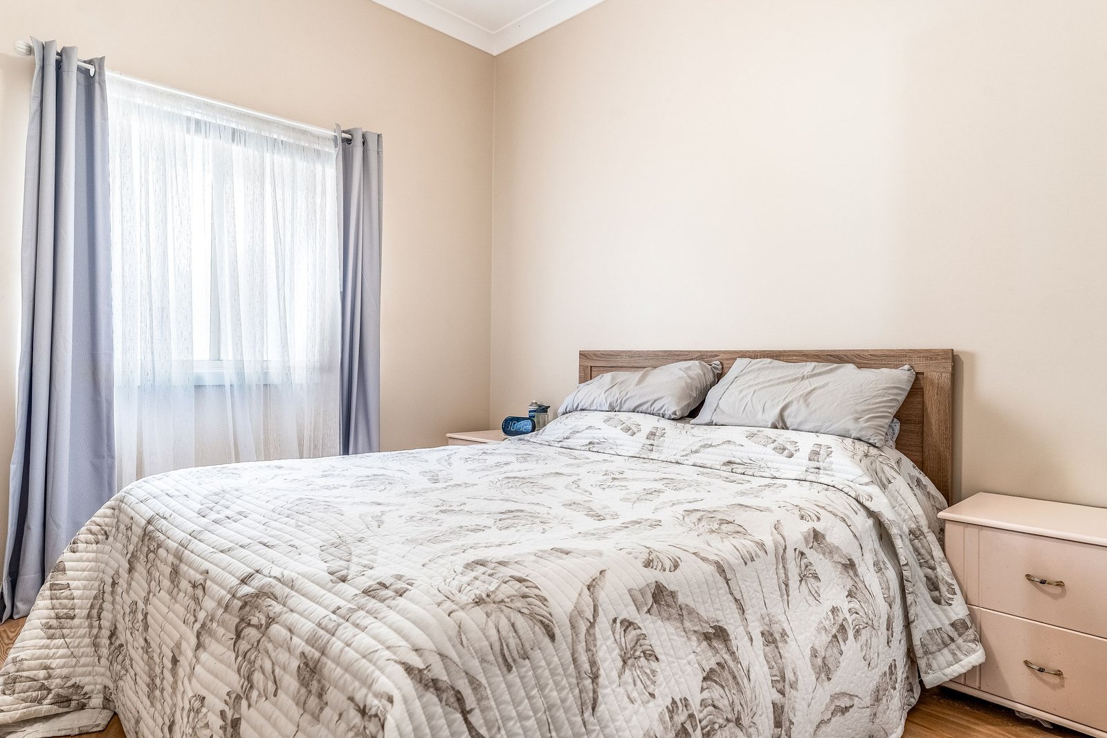 2/12-14 River Street CASINO 12