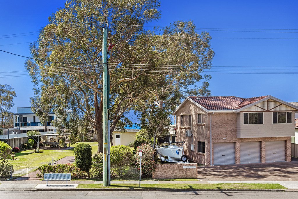 2/12-14 Soldiers Point Road SOLDIERS POINT 12