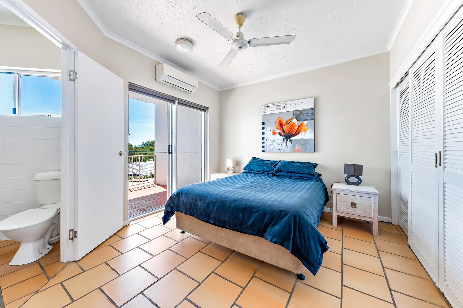 2/12-18 Eshelby Drive CANNONVALE 7