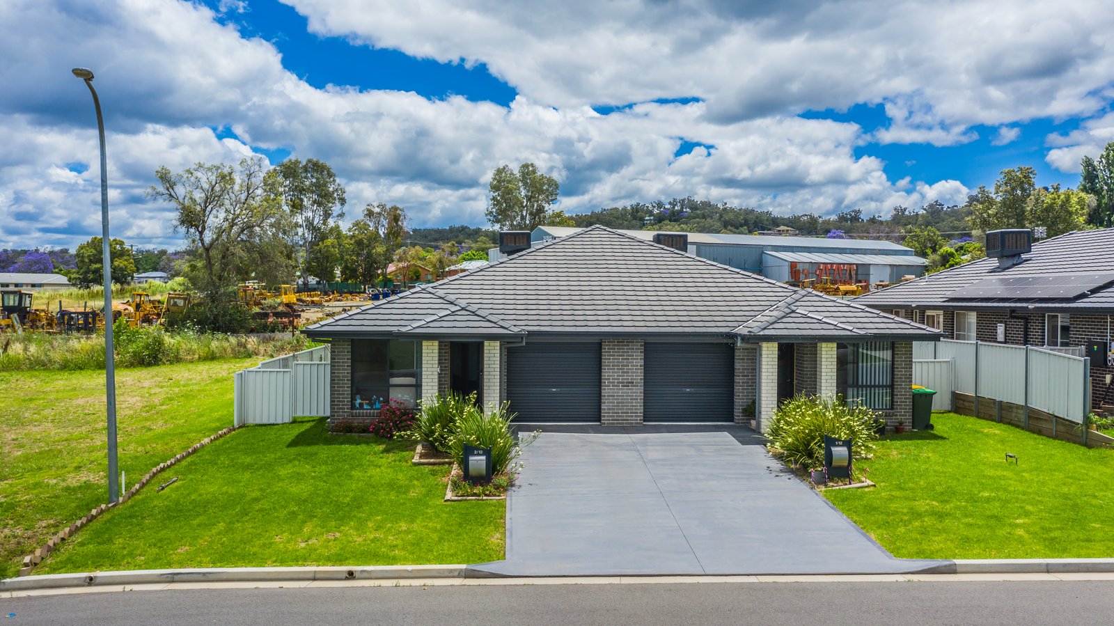 2/12 Bellas Way TAMWORTH 11