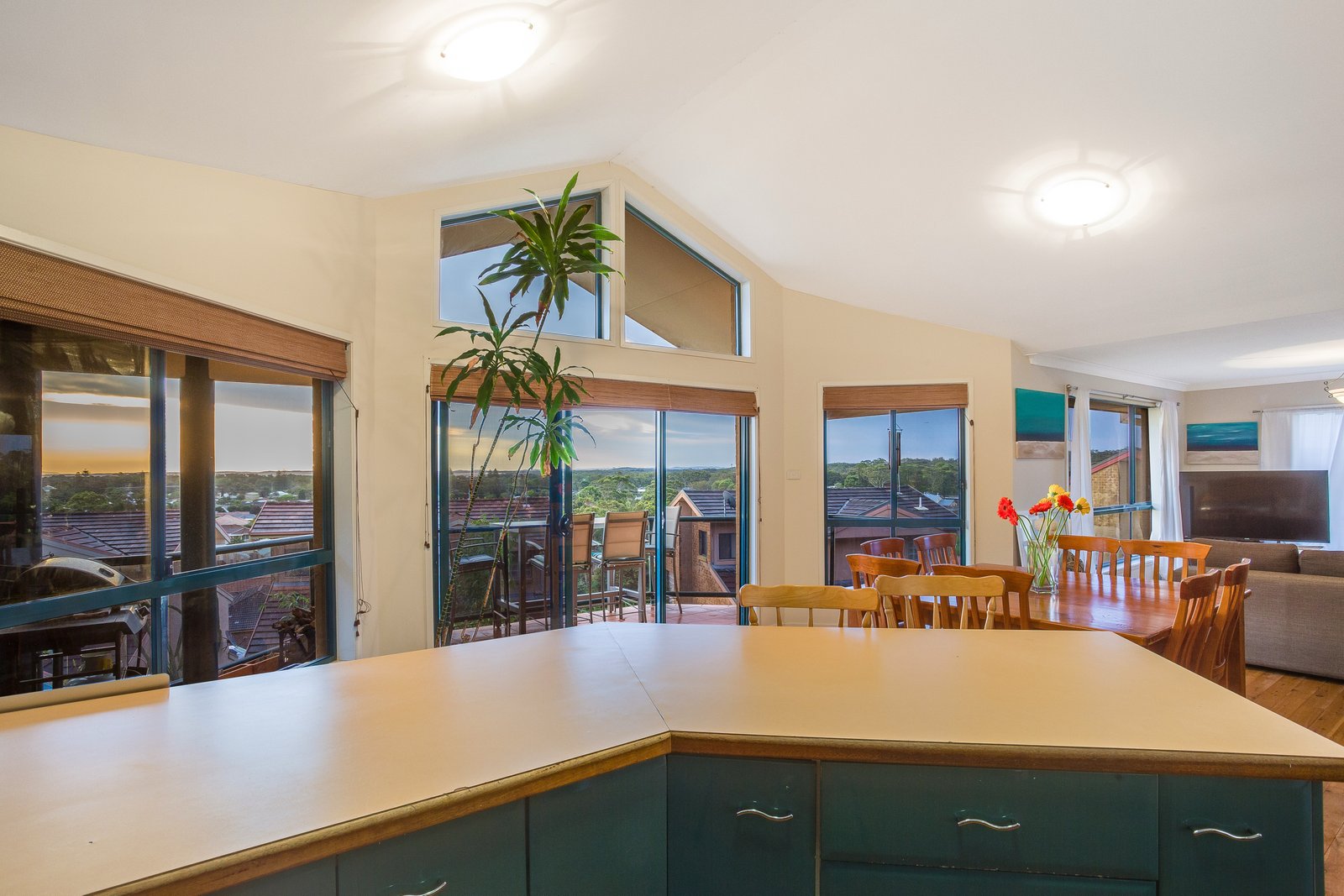 21/2 Bellmount Close ANNA BAY 3
