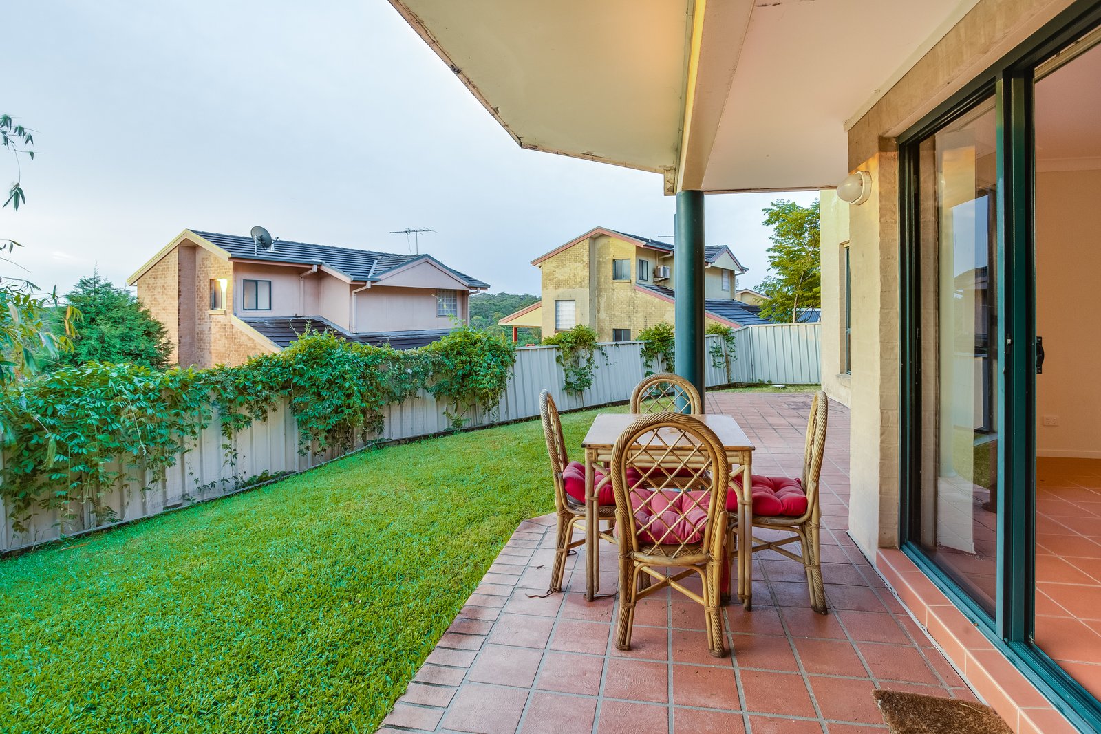 21/2 Bellmount Close ANNA BAY 8