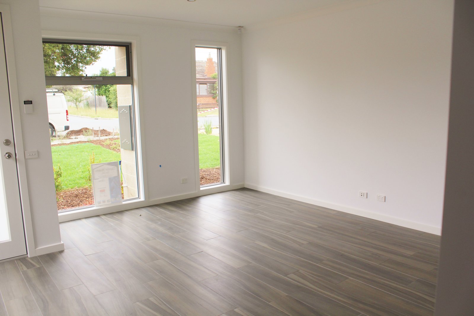 Gallery: 2/12 Boyd Avenue