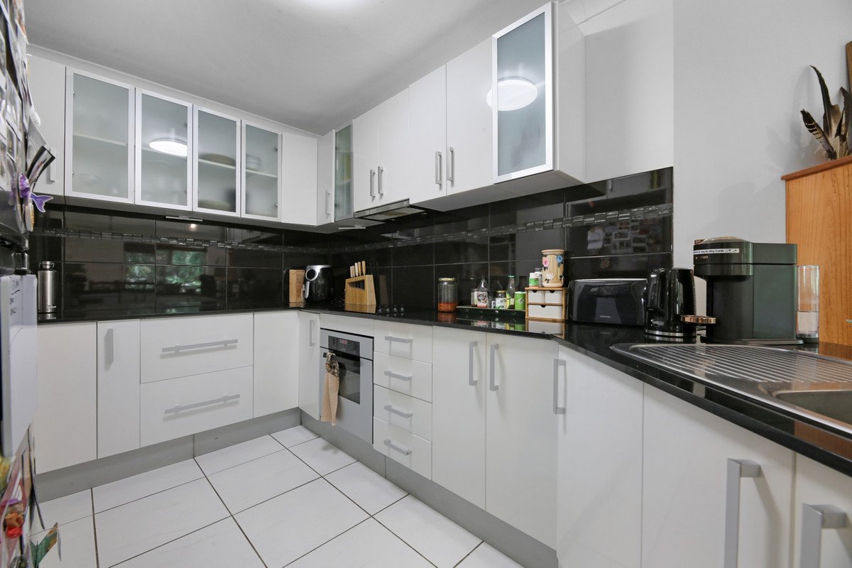 2/12 Burleigh Glen Court Burleigh Heads 3